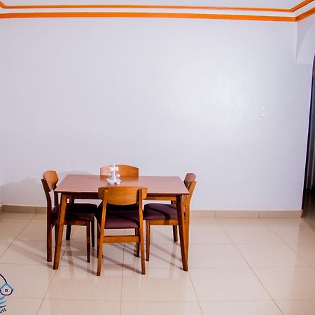 J&G Villa Hotel Cap-Haitien Bagian luar foto