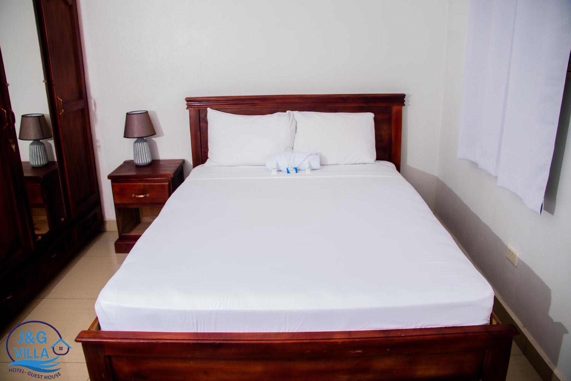 J&G Villa Hotel Cap-Haitien Bagian luar foto