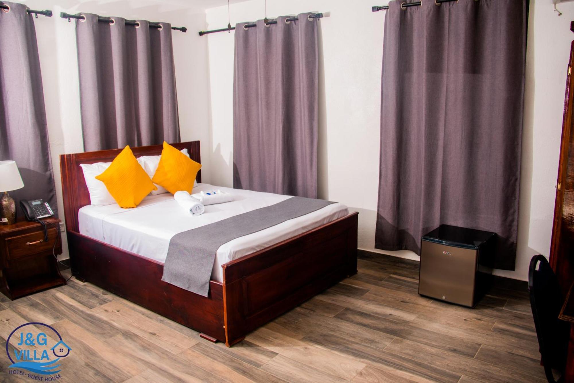 J&G Villa Hotel Cap-Haitien Bagian luar foto